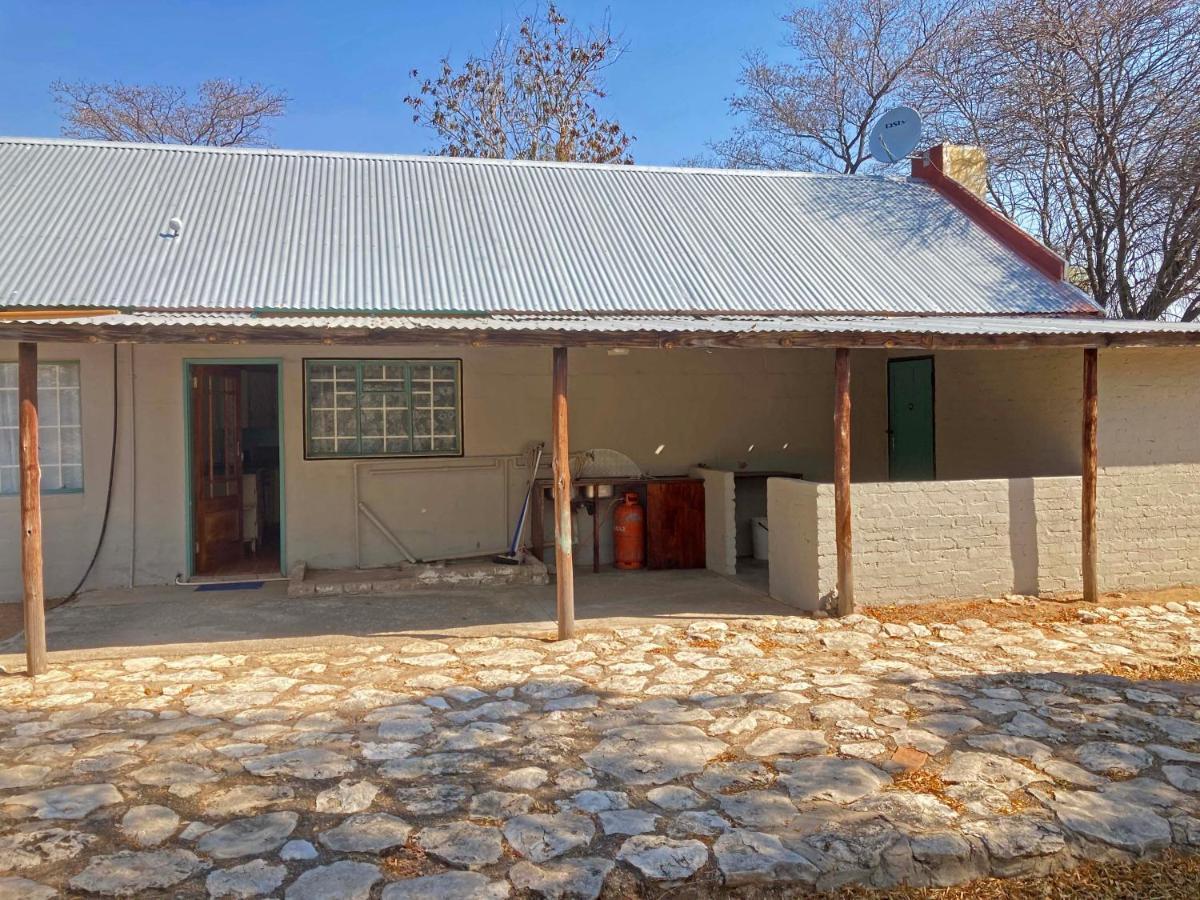Khemsbok Kalahari Homestead מראה חיצוני תמונה