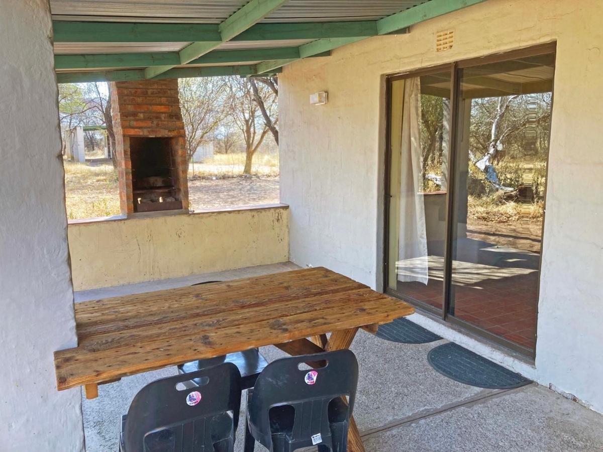 Khemsbok Kalahari Homestead מראה חיצוני תמונה